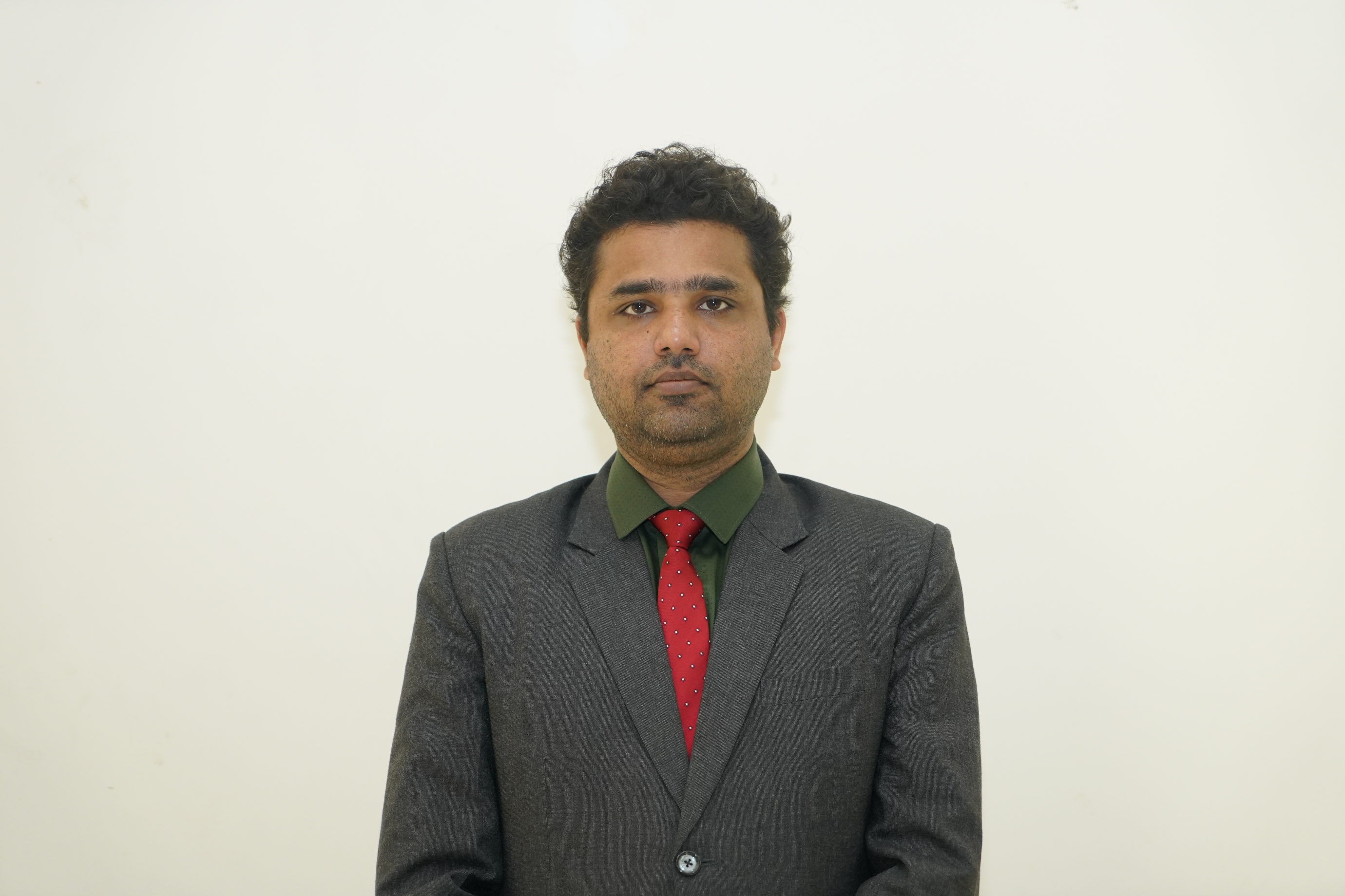 faculty img
